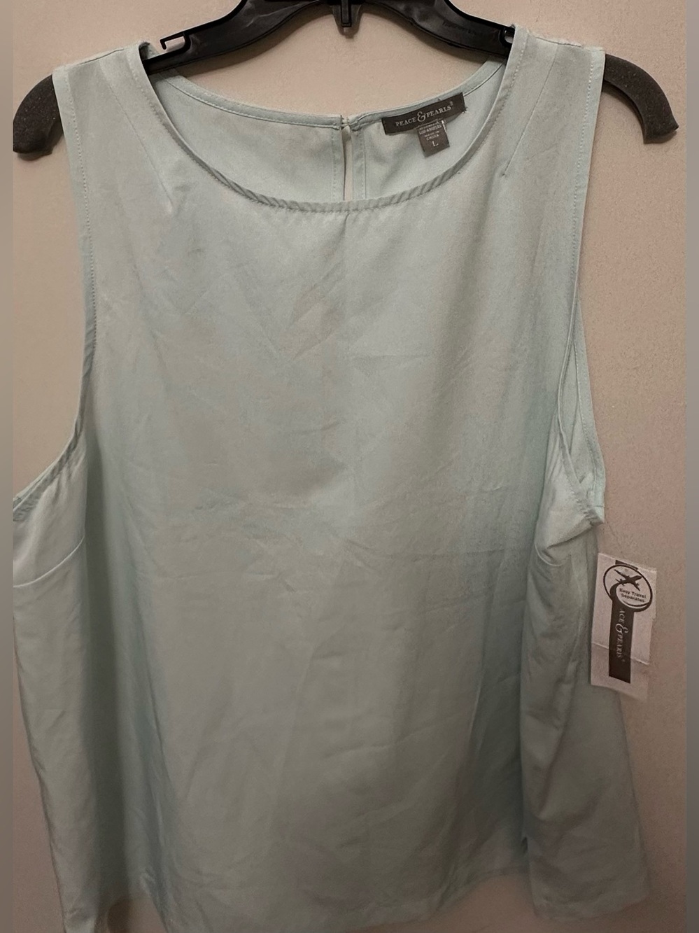 Peace & Pearls Petal Blue Travel Sleeveless Blouse Keyhole Back - Size L Large